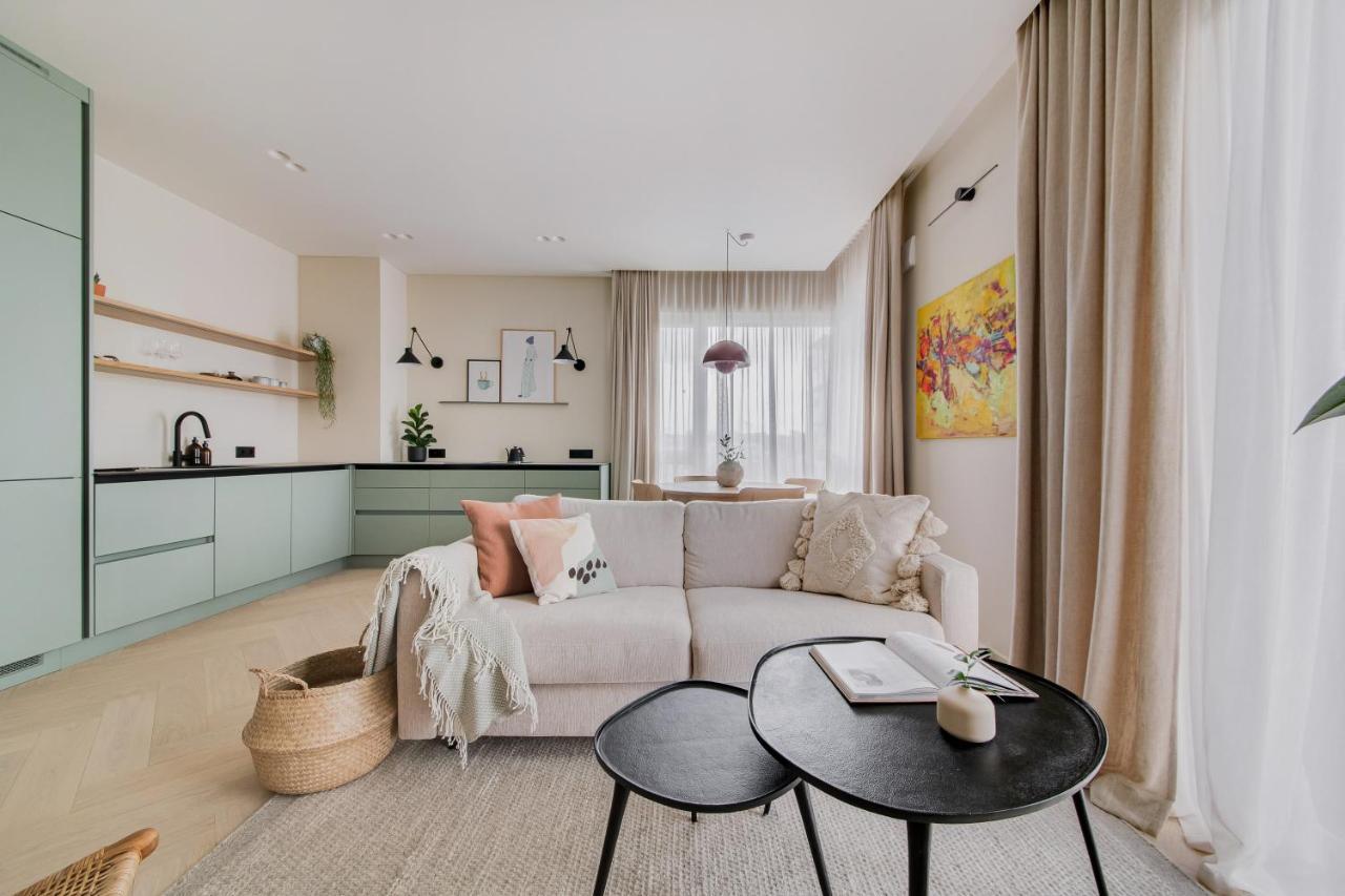 #Stayhere - Brand New Unique Designer 1Bdr In Trendy Neighbourhood Вильнюс Экстерьер фото