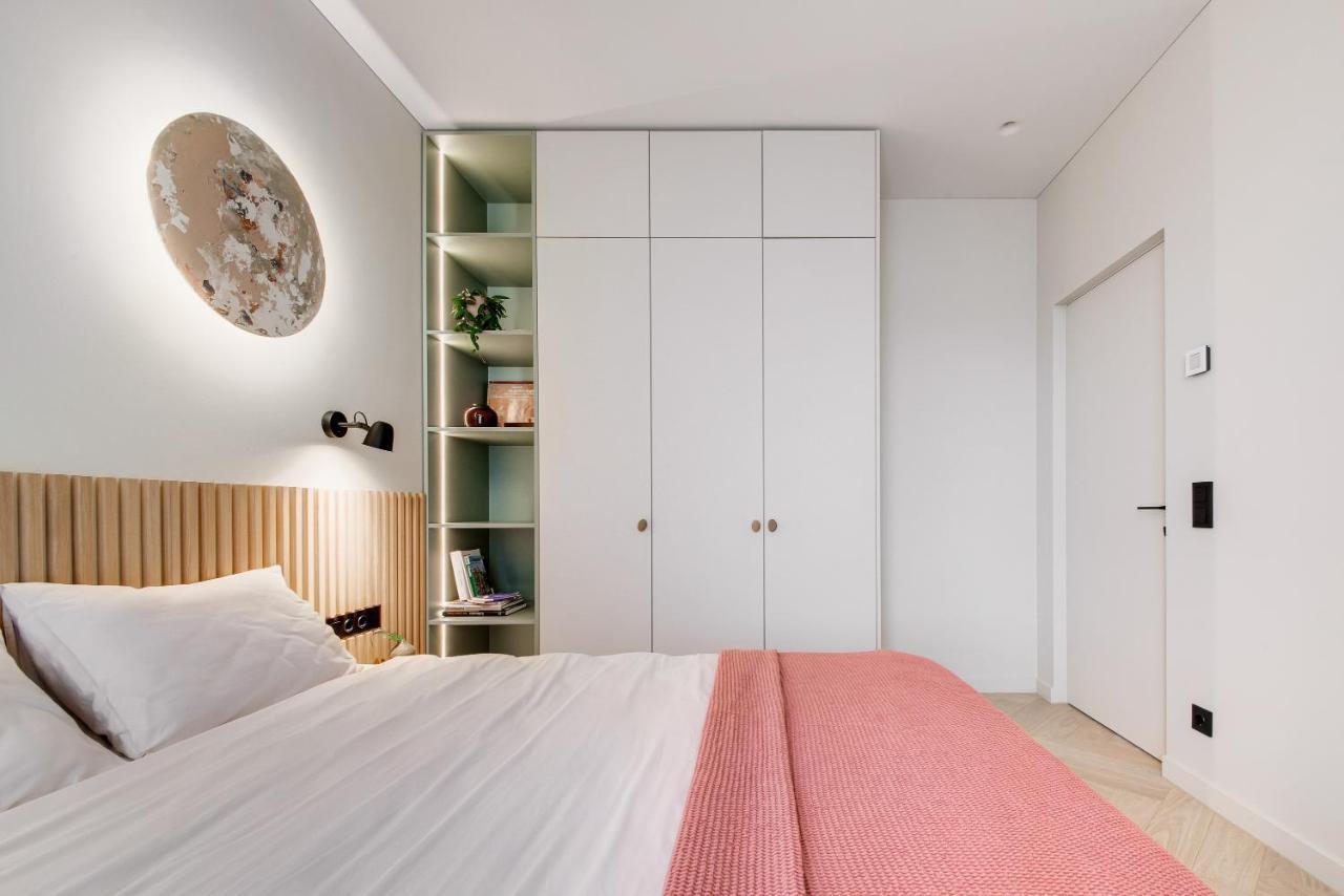 #Stayhere - Brand New Unique Designer 1Bdr In Trendy Neighbourhood Вильнюс Экстерьер фото